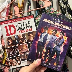 One Direction "This Is Us" + Jonas Brothers Concert DVDs - Pop Music Concerts